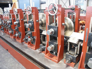 آلة تشكيل الأنبوب الفولاذي القياسي ، معدات تشكيل الأنبوب