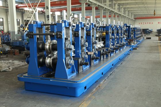 طاحونة أنابيب SS ذات الحجم الكبير و طاحونة تشكيل أدوات الأنبوب المستطيلة لإنتاج أنابيب هيكلية من الفولاذ المقاوم للصدأ