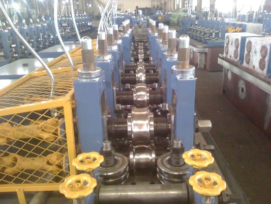 آلة لحام الأنابيب المستطيلة القياسية من طراز ASTM لإنتاج الأنابيب الهيكلية