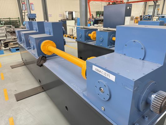 آلة تصنيع الأنابيب الفولاذية ASTM A53 مع آلة تفكيك اللفائف الثقيلة للفولاذ المدلفن على الساخن 2.0 مم - 6.0 مم